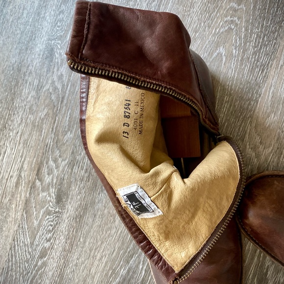 Men’s Frye boots in brown, size 13 - Picture 8 of 13